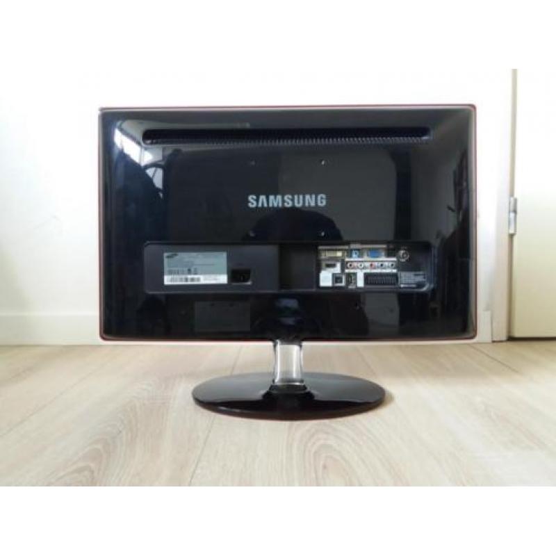 Samsung P2470HD TV Monitor 24 inch