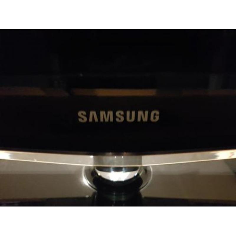 Samsung LE37BE652T49 - WITTE WAAS op scherm