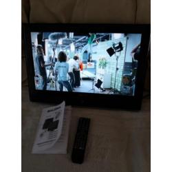 Salora lcd tv(56cm) 22 inch. ingebouwde dvd speler 40 euro