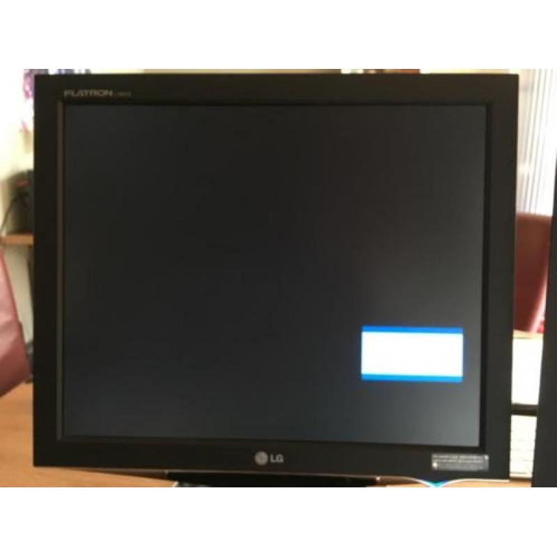 LG monitor 2 x