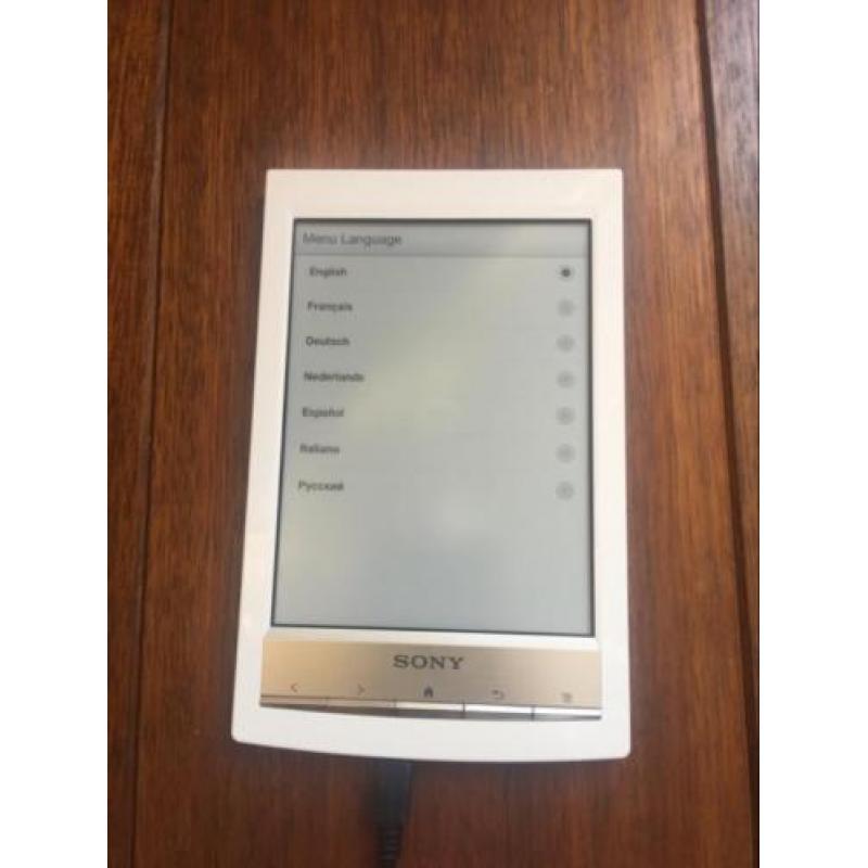 Sony e reader PRS T1