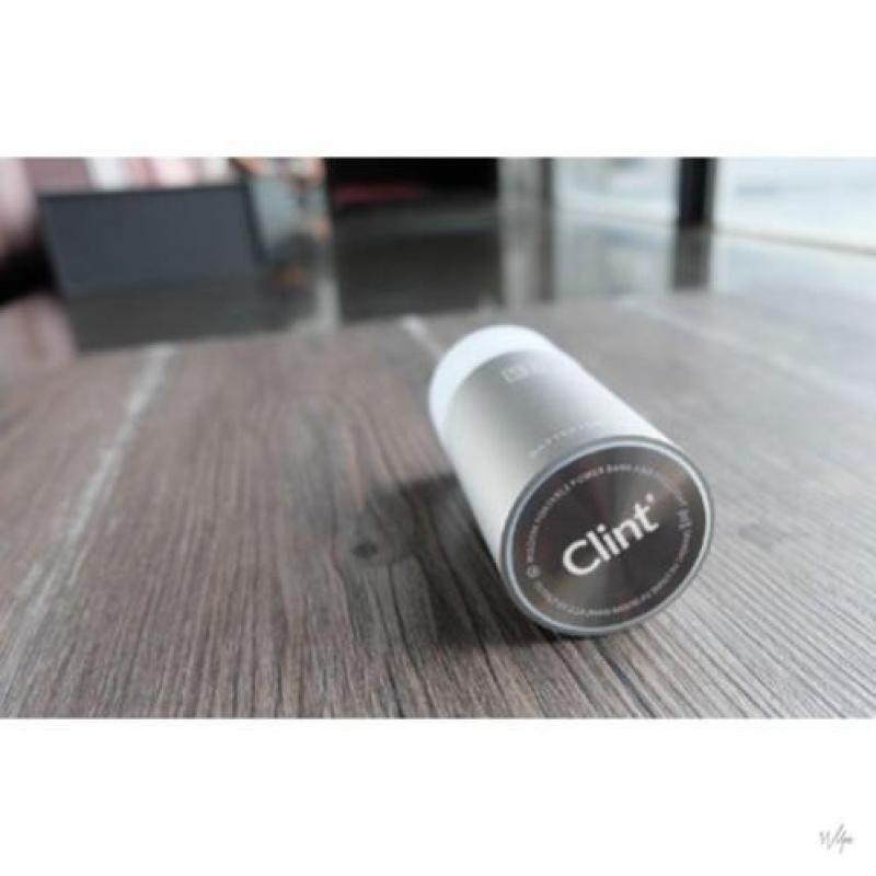 Clint USB Powerbank met LED Lamp 10000 mAh