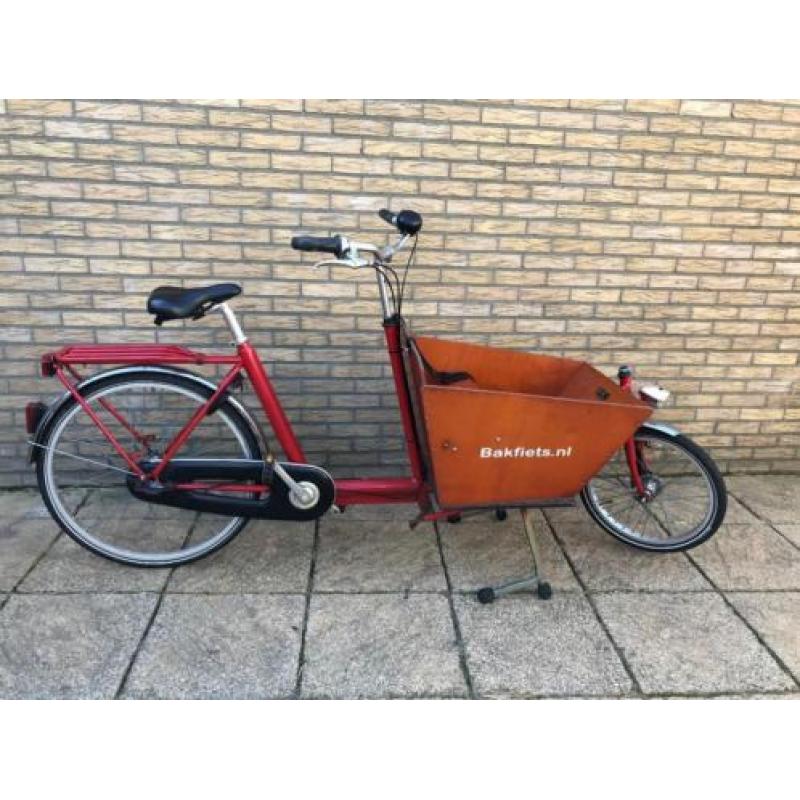 Bakfiets NL cargo bike short met huif en afdekzeil