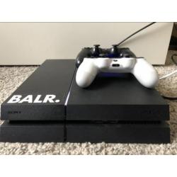 Ps4 1TB met 2 controllers