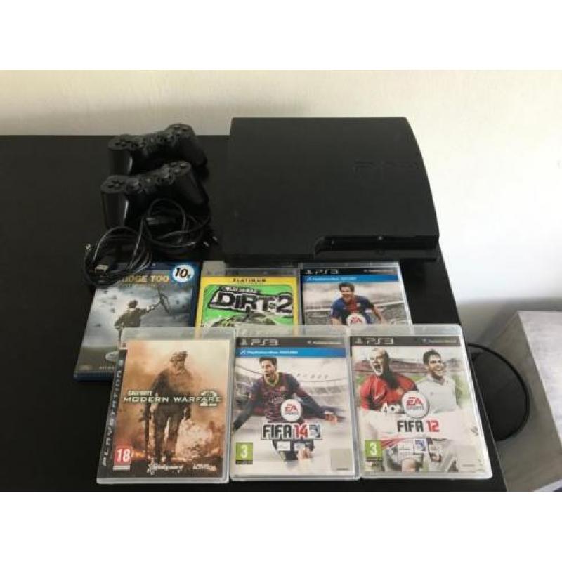 Playstation 3 160 GB | 2 Controllers | Games