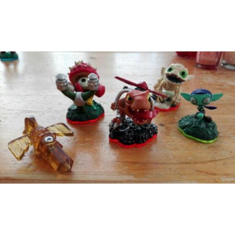 Skylanders trap team poppetjes