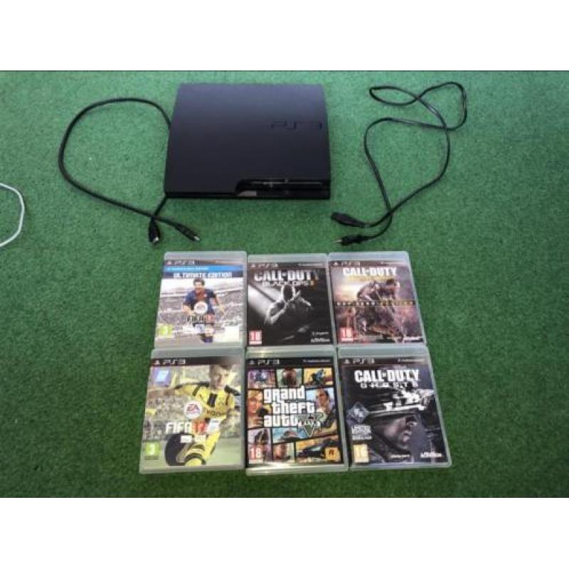 Playstation 3 met 2 controllers en 6 spellen