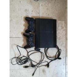 PS3 zwart 500 GB/ 2 controllers 3 spellen